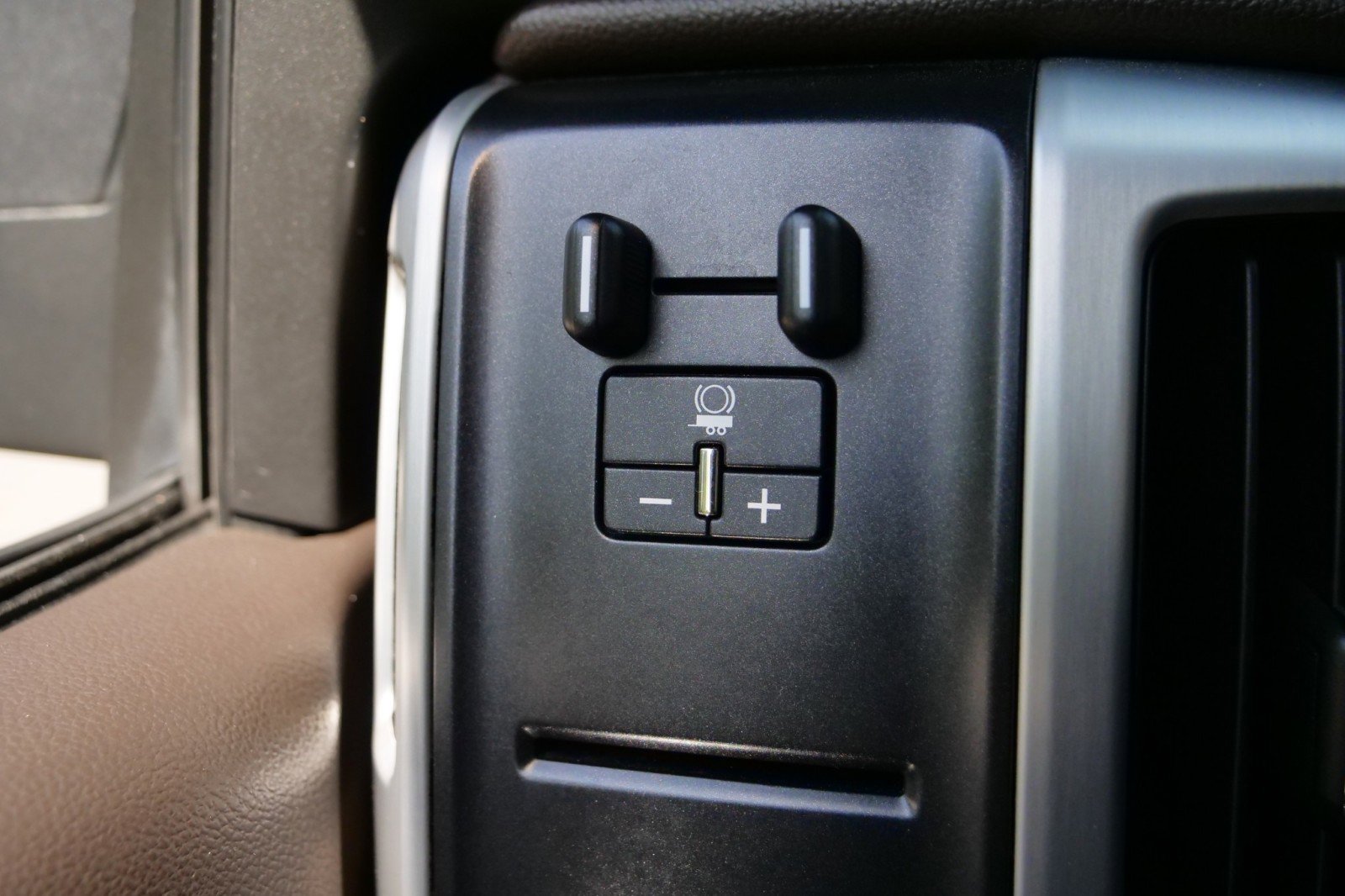 Used 2017 GMC Sierra 1500 SLT image 19