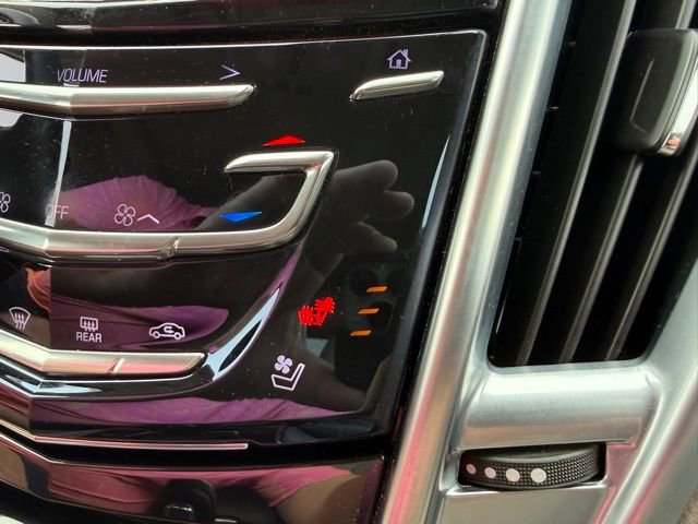 Used 2014 Cadillac SRX Premium image 29