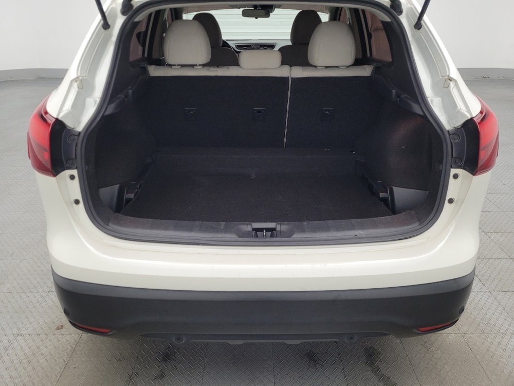 Used 2019 Nissan Rogue Sport SV w/ All-Weather Package image 29