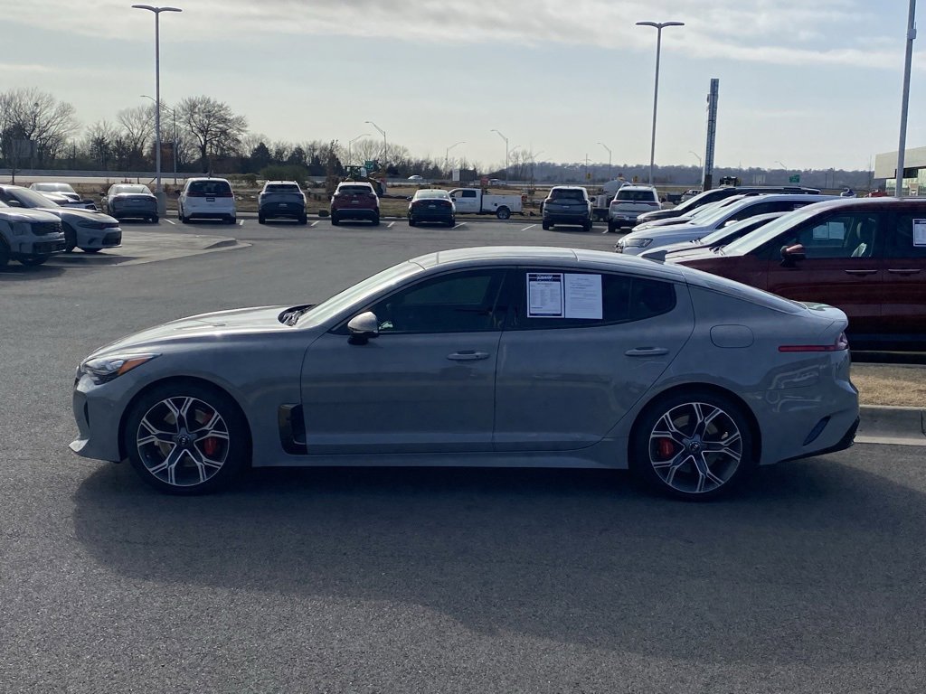 Used 2021 Kia Stinger GT2 image 4