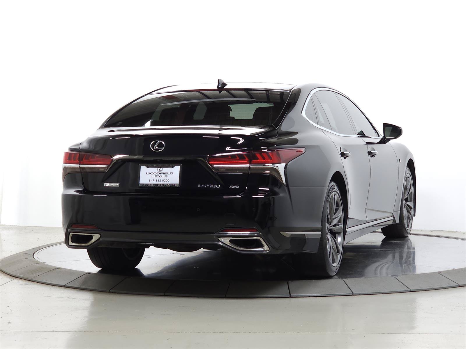 Used 2018 Lexus LS 500 F Sport w/ Accessory Package (Z2) AWD/4WD image 10
