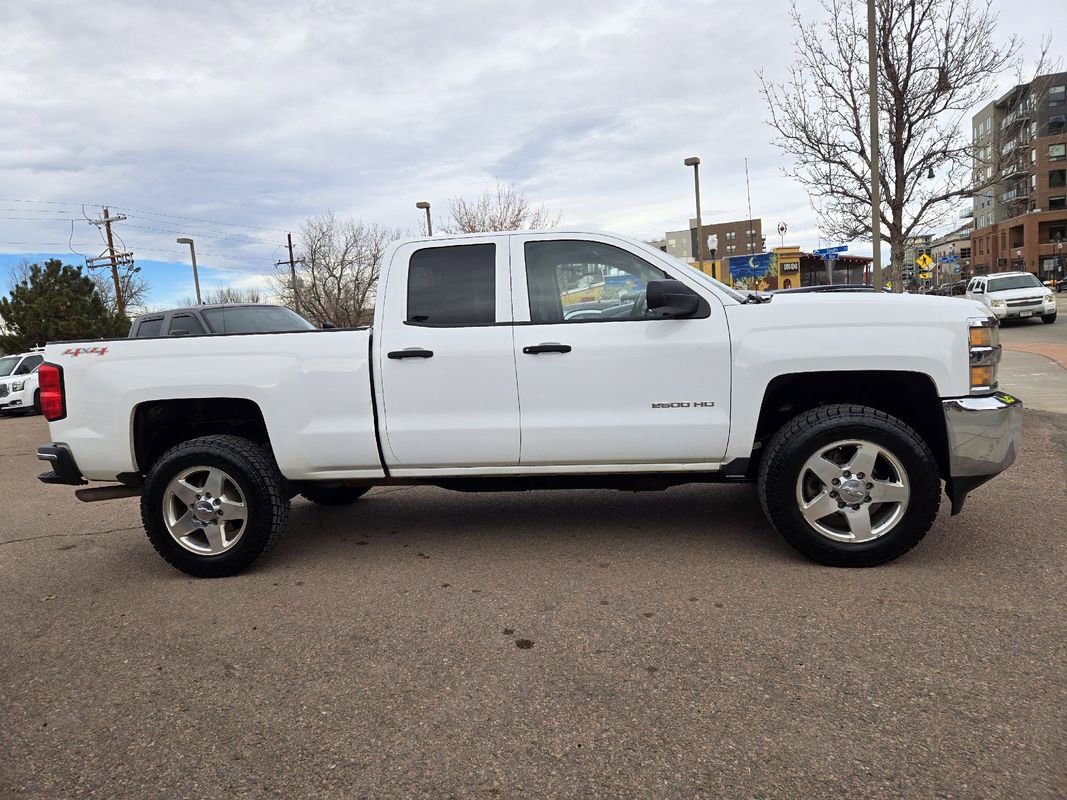 Used 2015 Chevrolet Silverado 2500 W/T image 11