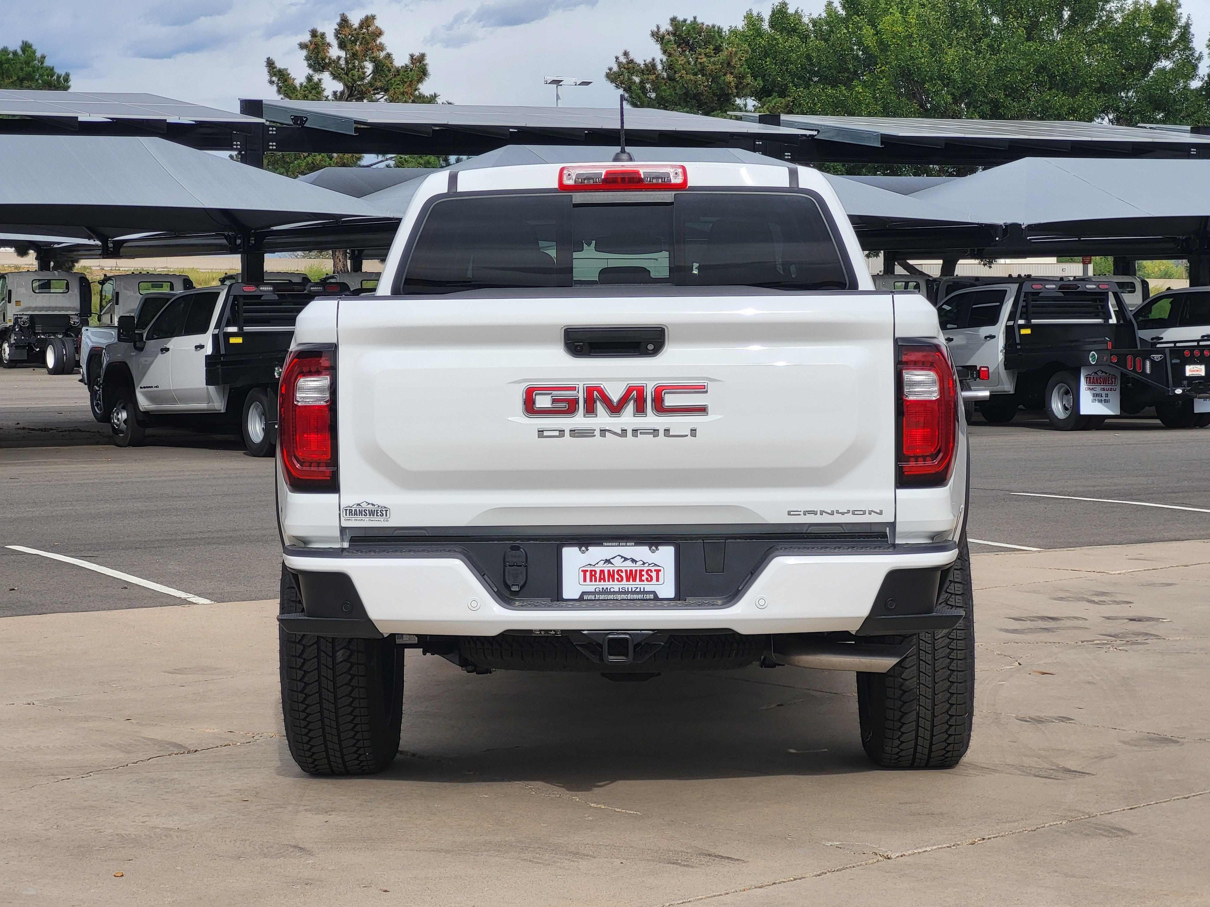 New 2026 GMC Canyon Denali AWD/4WD image 6