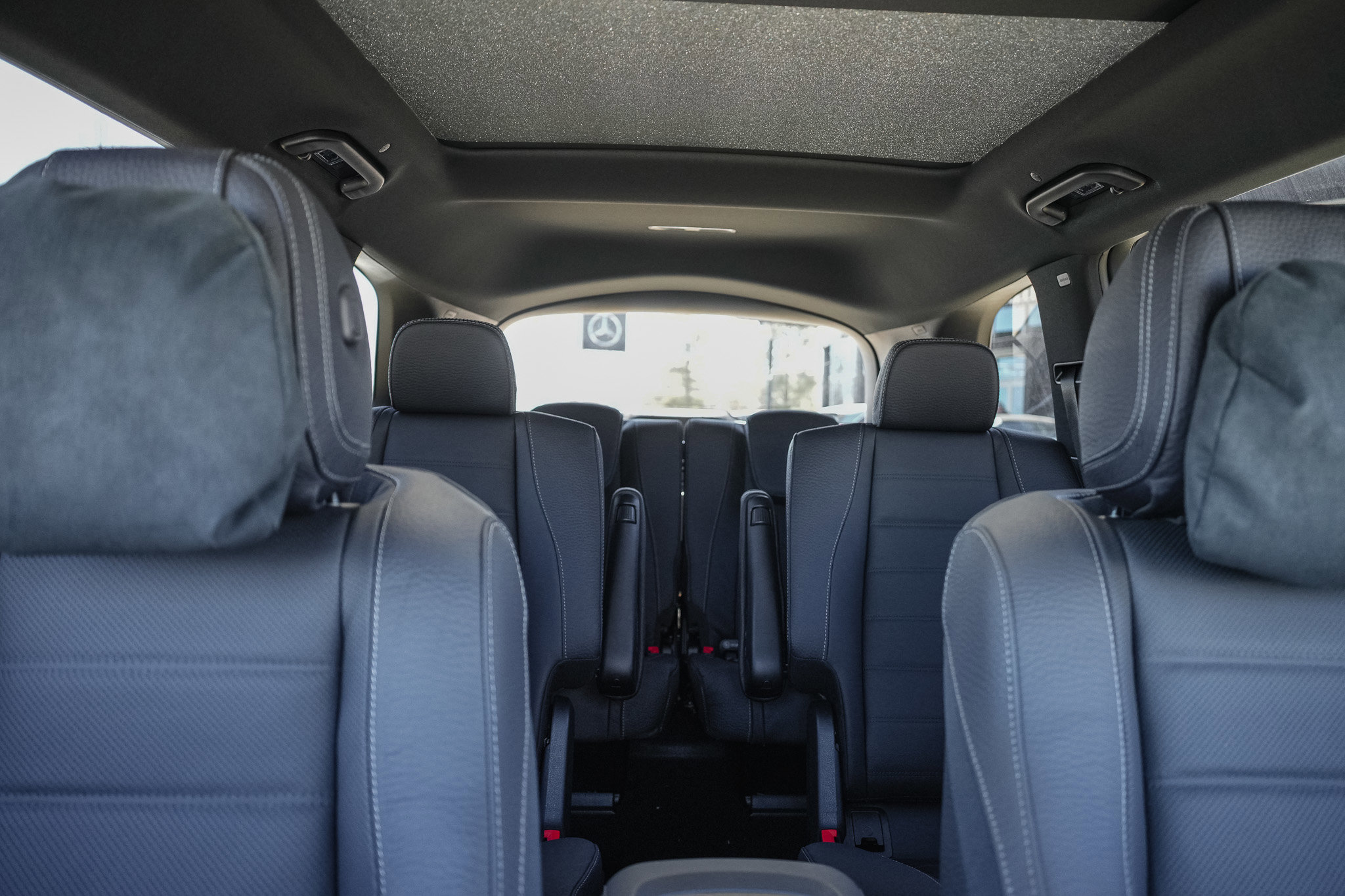 New 2026 Mercedes-Benz GLS 450 4MATIC image 26