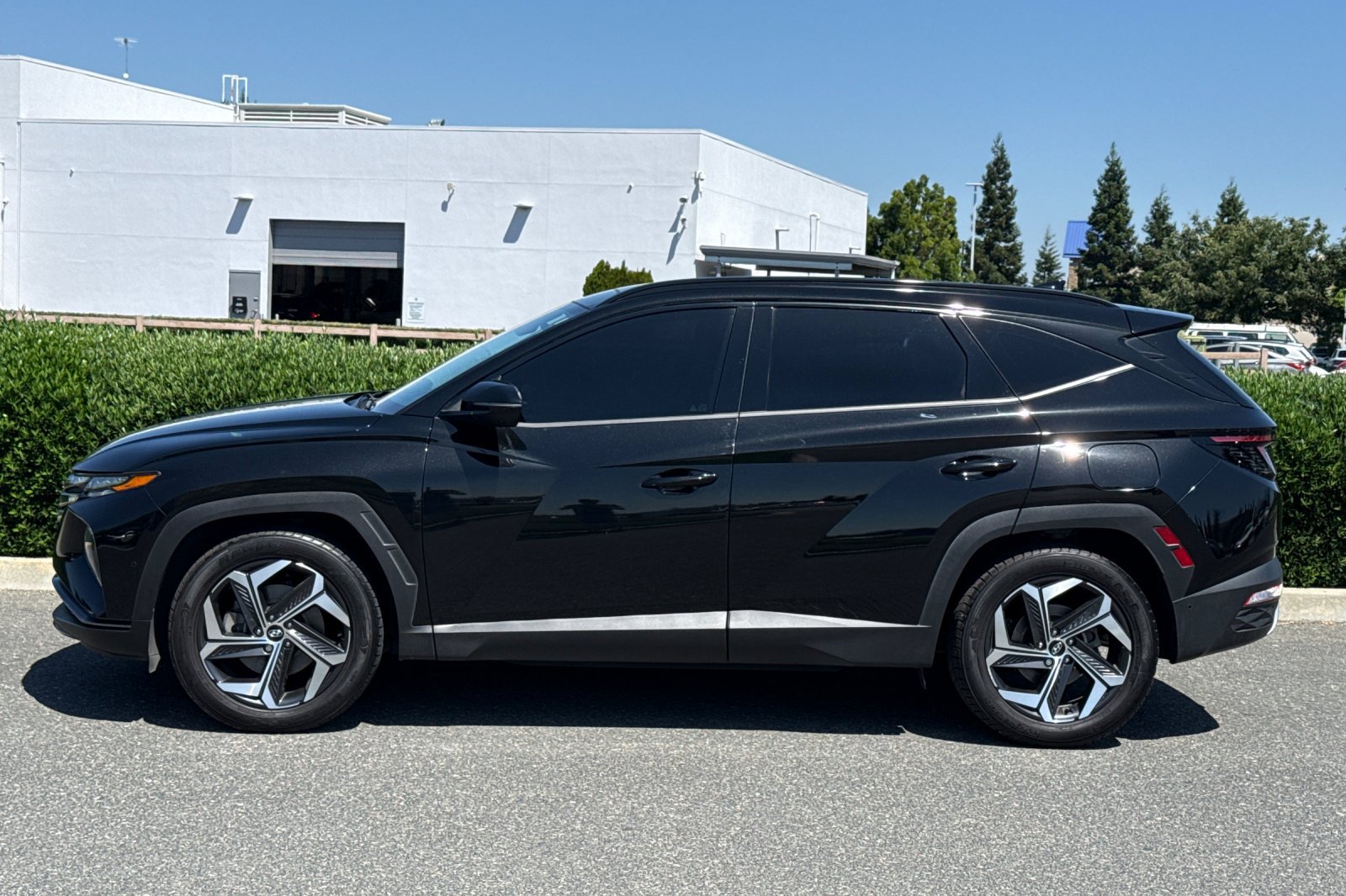 Used 2022 Hyundai Tucson Limited w/ Cargo Package FWD image 7