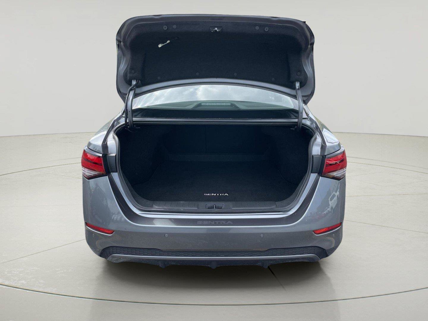 Used 2025 Nissan Sentra SV w/ All-Weather Package FWD image 10