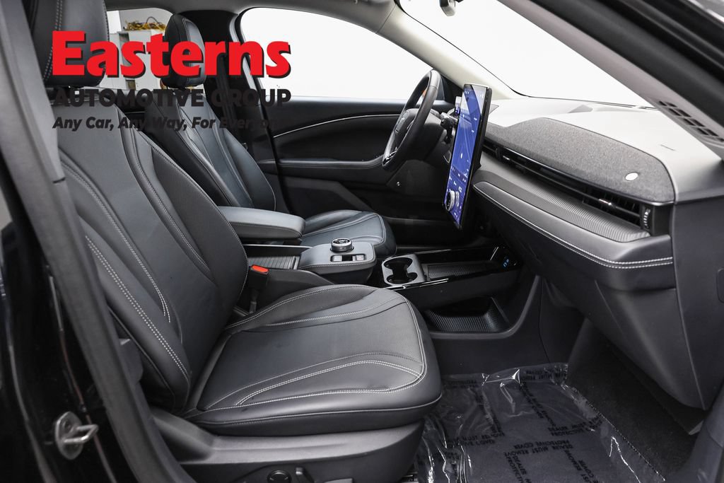 Used 2023 Ford Mustang Mach-E Premium AWD/4WD image 26