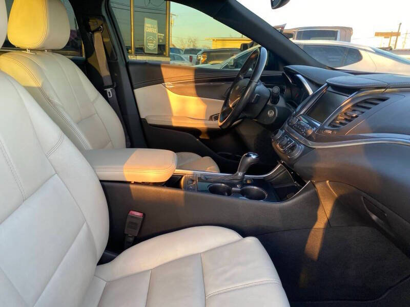 Used 2017 Chevrolet Impala LT w/ Leather Package FWD image 12
