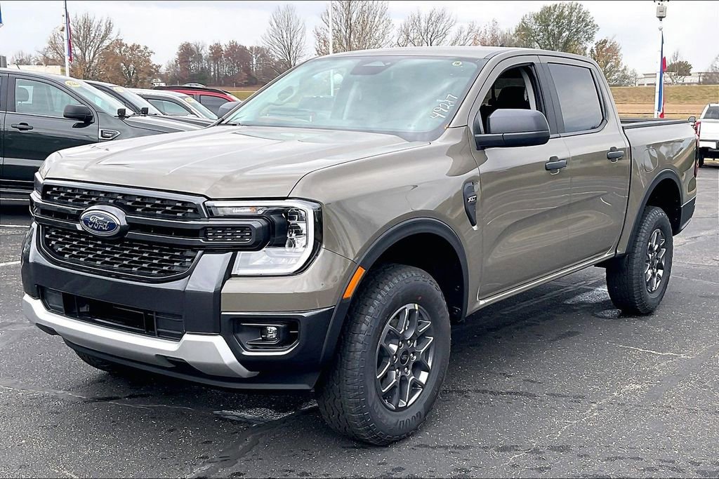 New 2025 Ford Ranger XLT w/ Equipment Group 301A High image 2