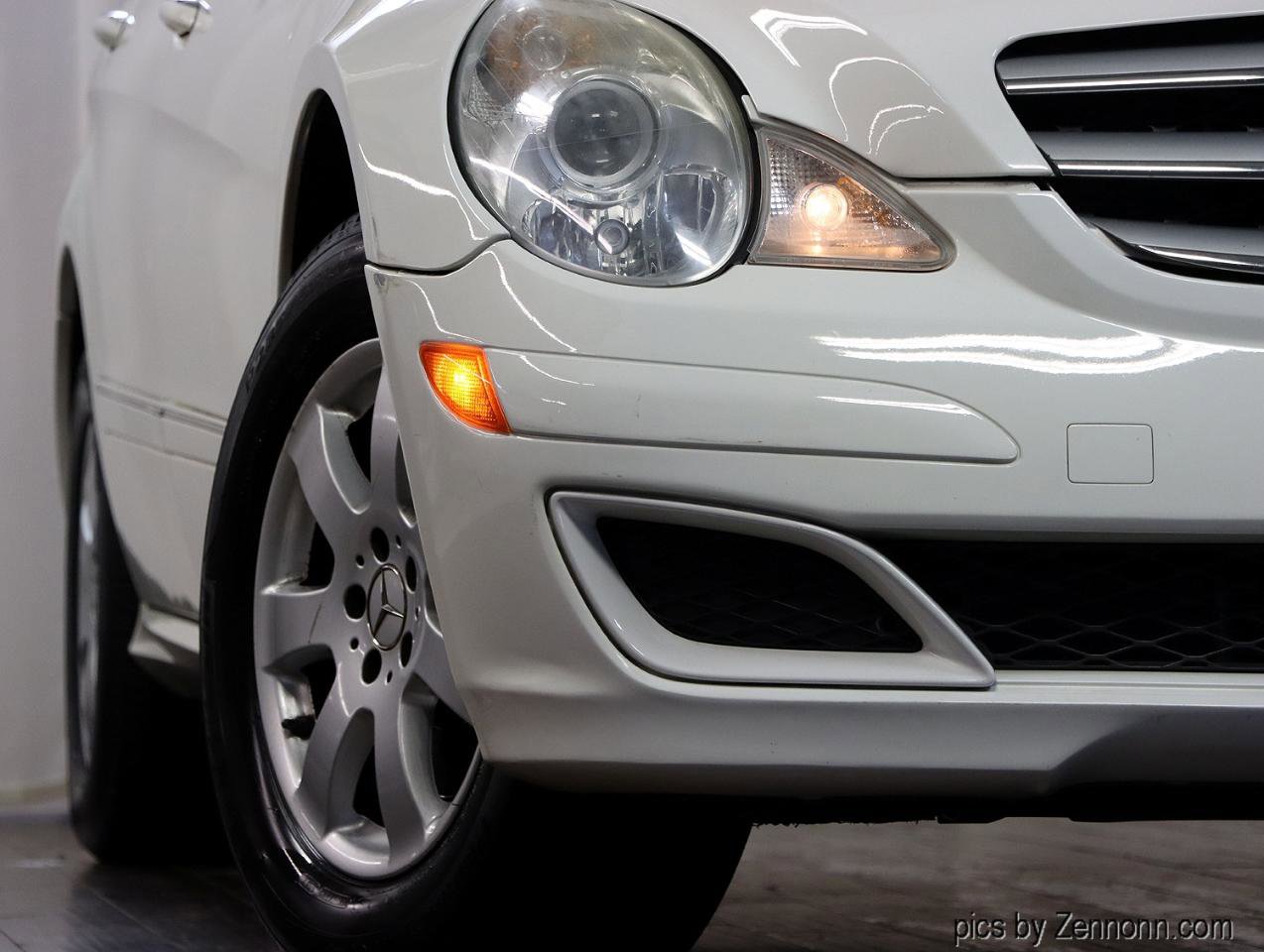Used 2007 Mercedes-Benz R 350 4MATIC image 4