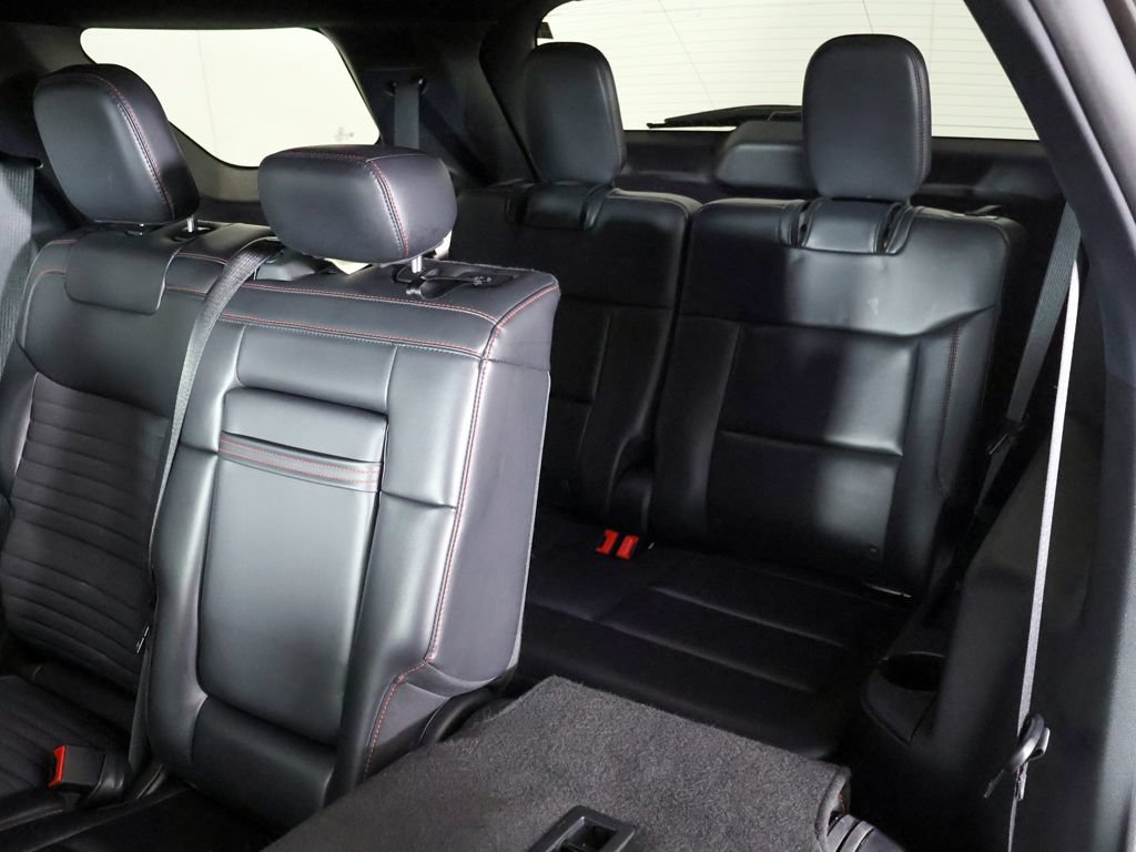 Used 2025 Ford Explorer ST-Line w/ ST-Line Street Pack AWD/4WD image 36