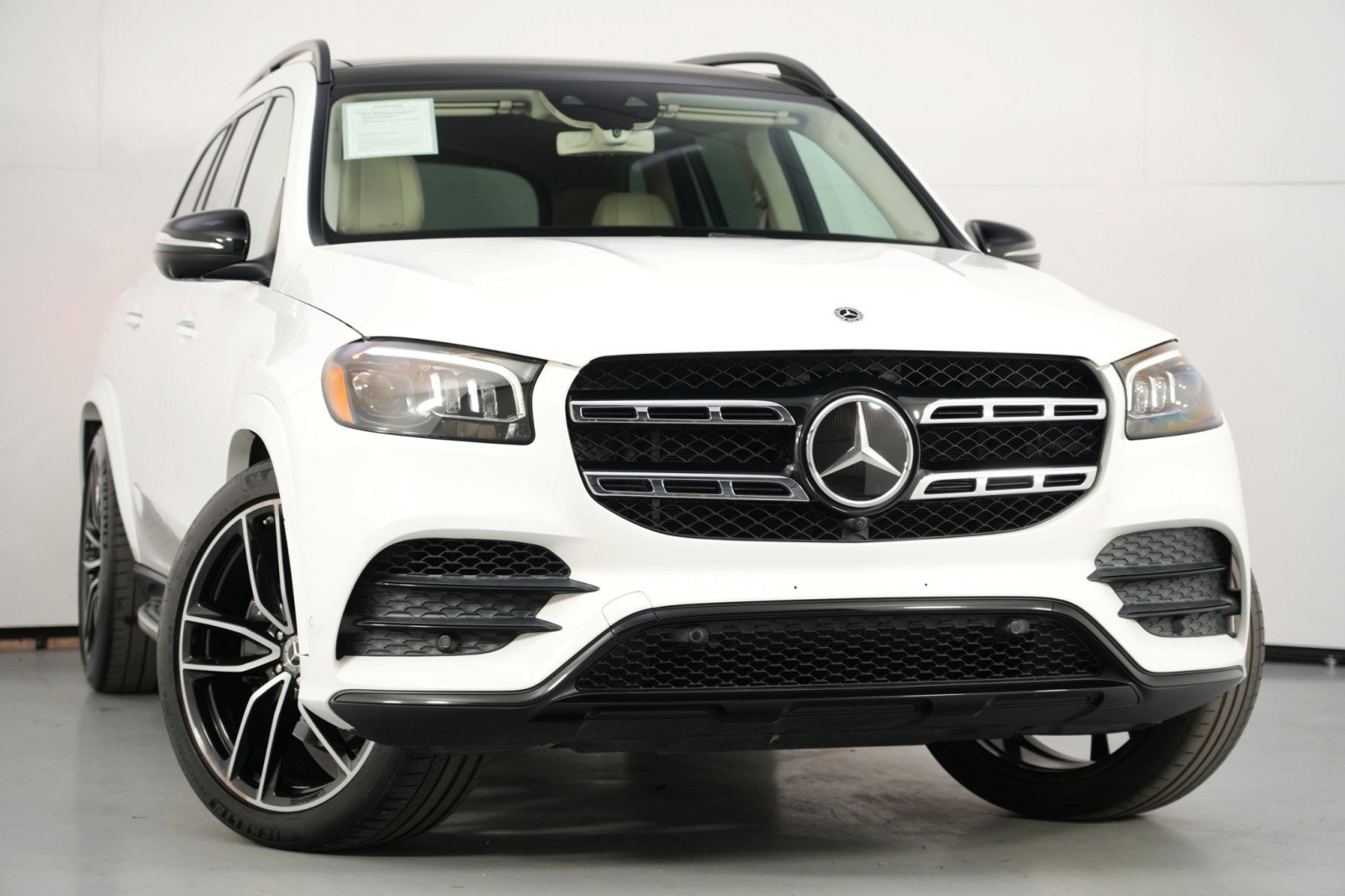 Used 2020 Mercedes-Benz GLS 580 4MATIC image 4