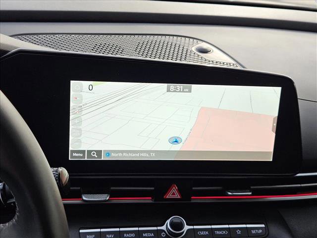 Used 2025 Hyundai Elantra Limited FWD image 12