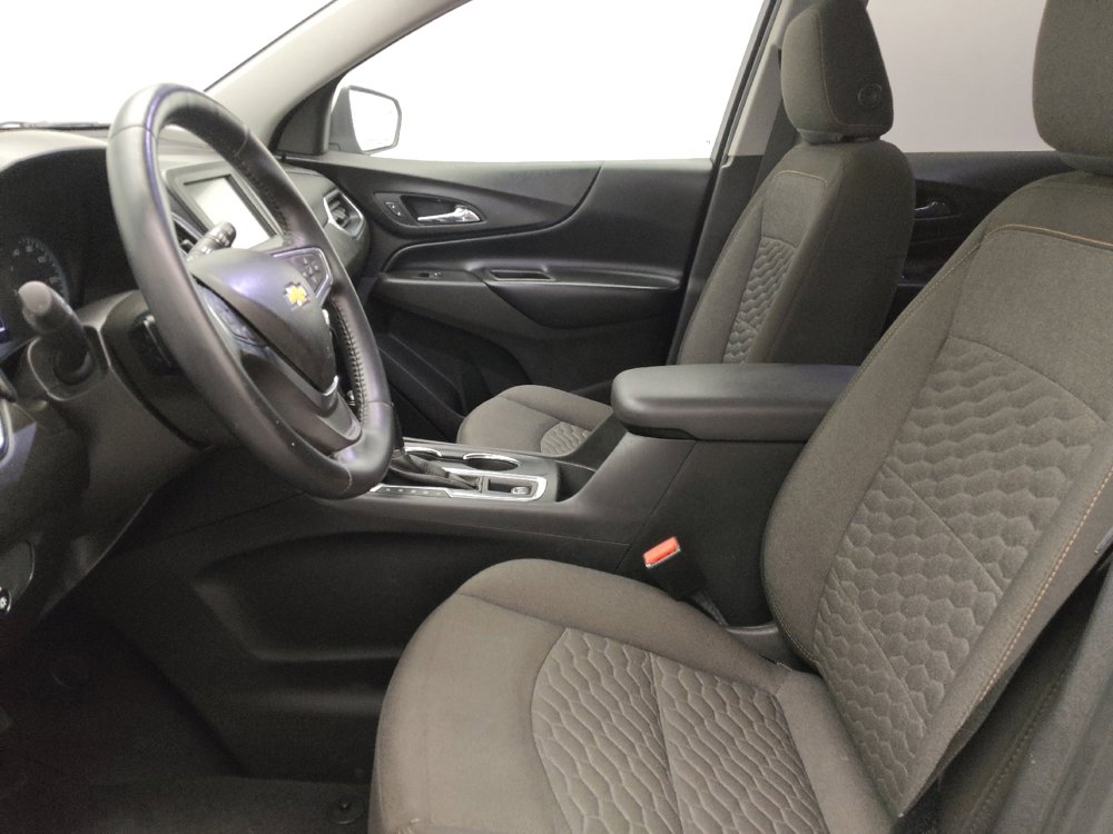 Used 2018 Chevrolet Equinox LT image 17