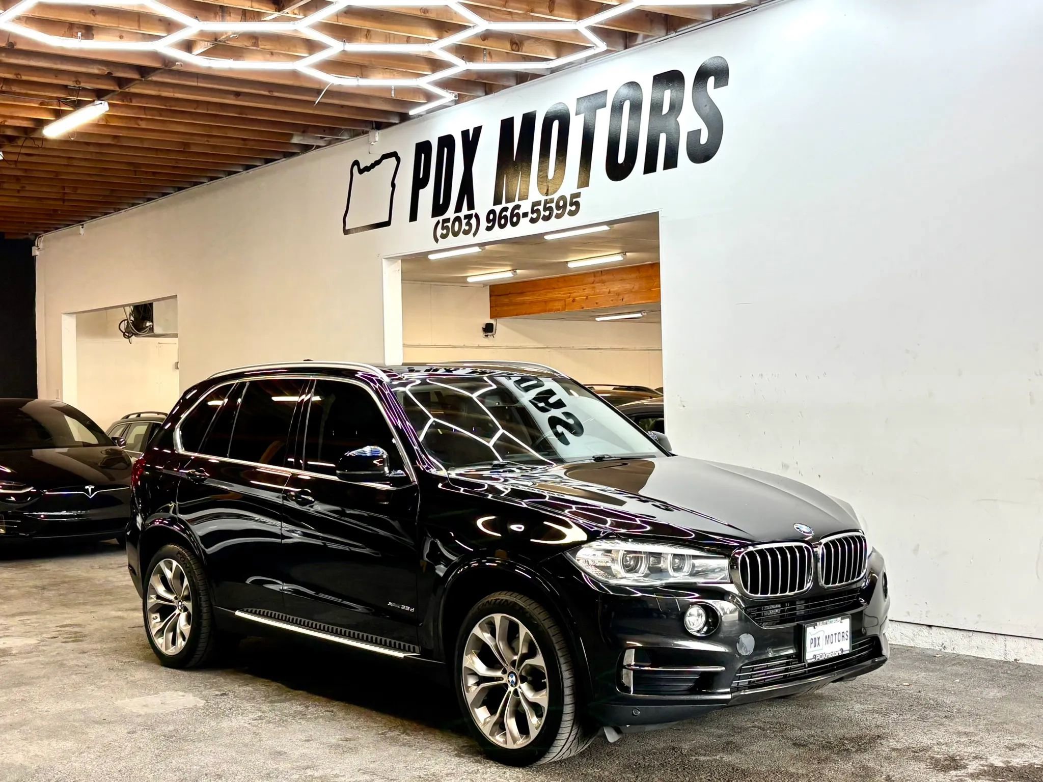 Used 2014 BMW X5 xDrive35d AWD/4WD image 1
