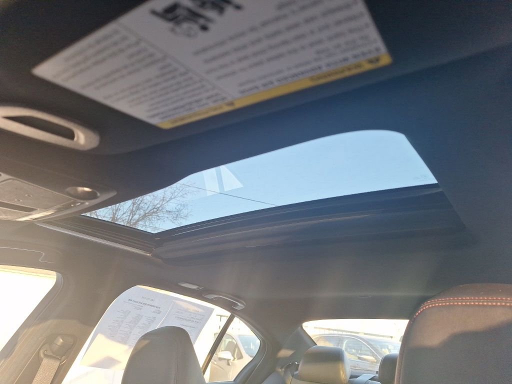 Used 2018 INFINITI Q50 Red Sport 400 w/ Sensory Package (Sport) image 31