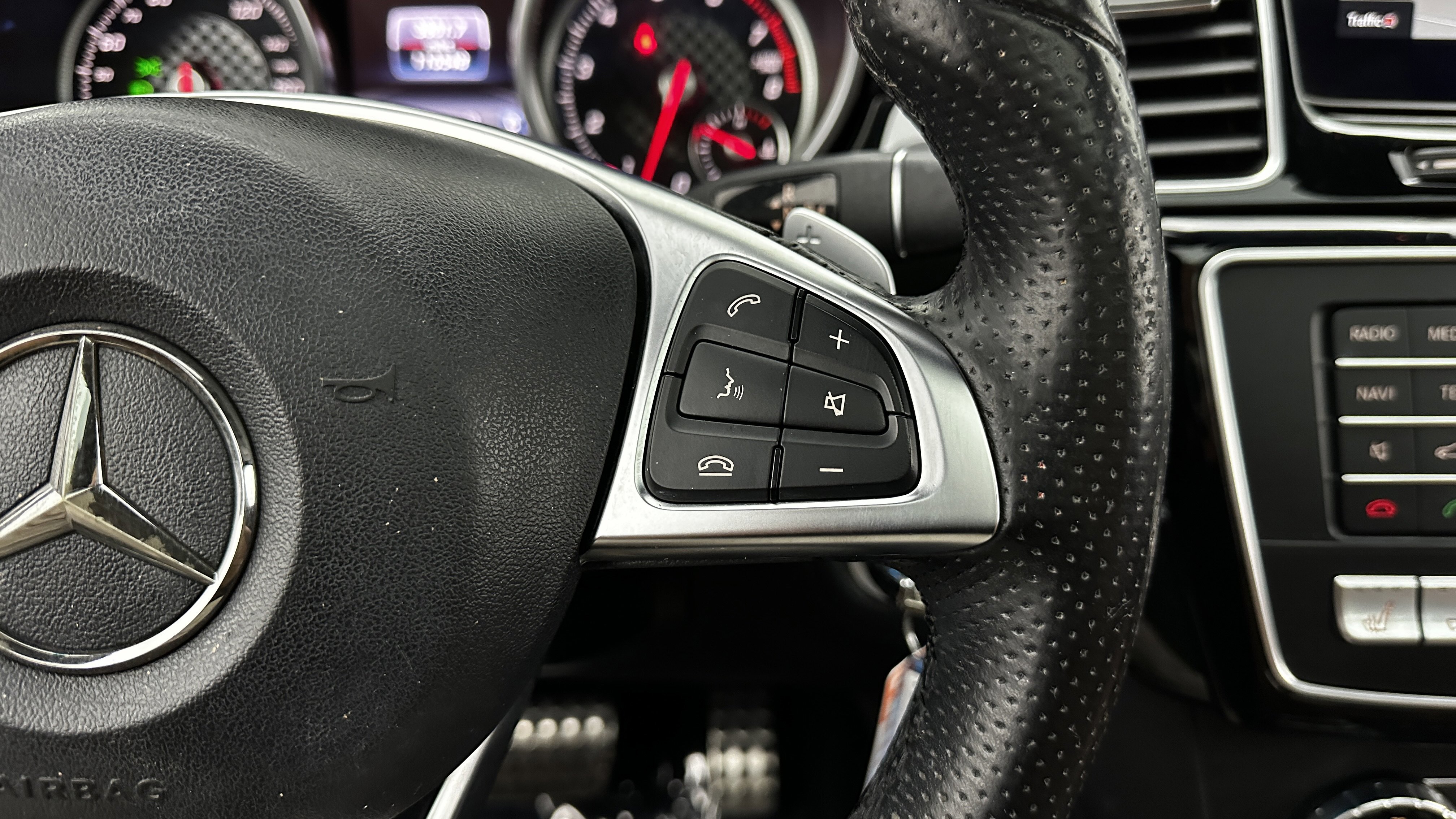 Used 2017 Mercedes-Benz GLE 43 AMG 4MATIC image 27