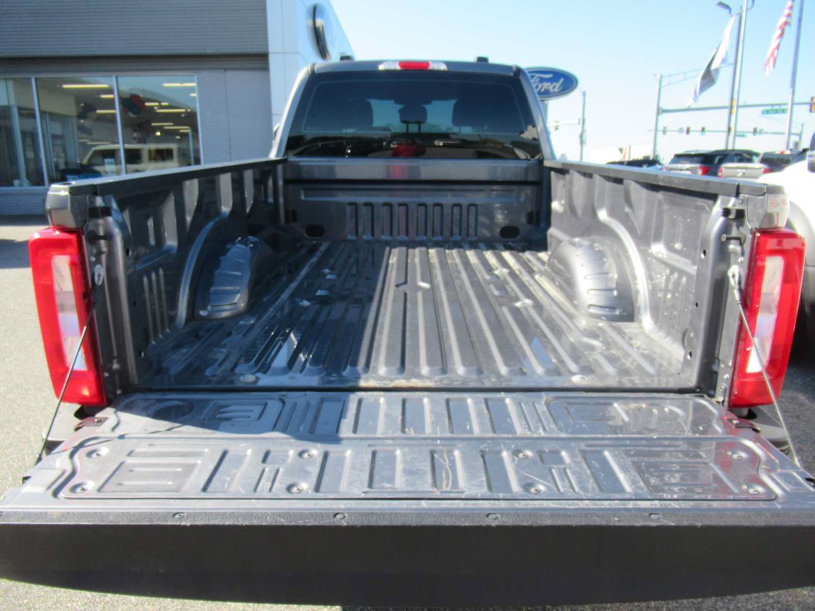 Used 2024 Ford F250 XL w/ XL Off-Road Package AWD/4WD image 18