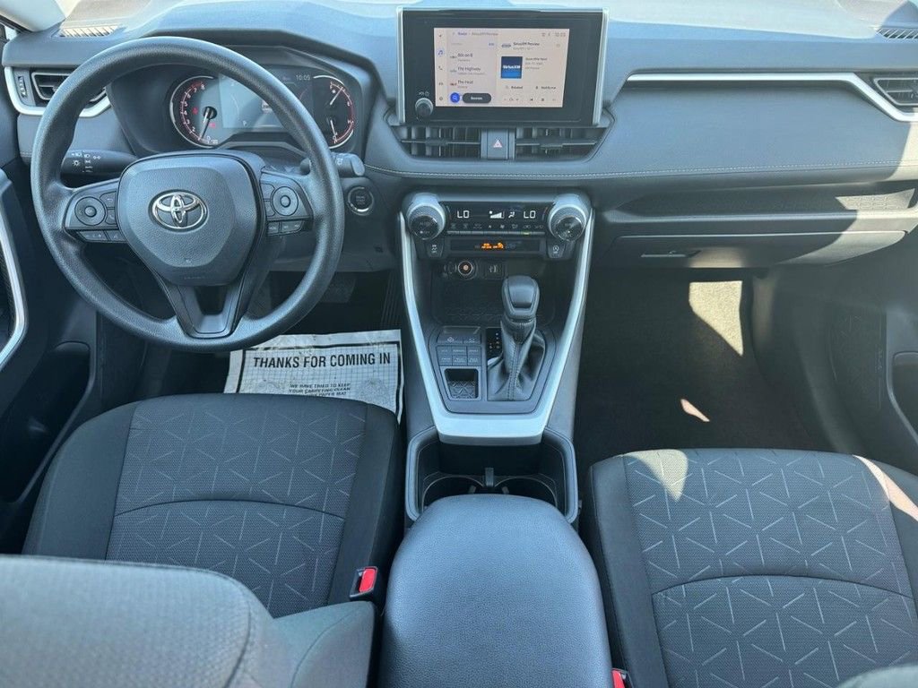 Used 2025 Toyota RAV4 XLE AWD/4WD image 13