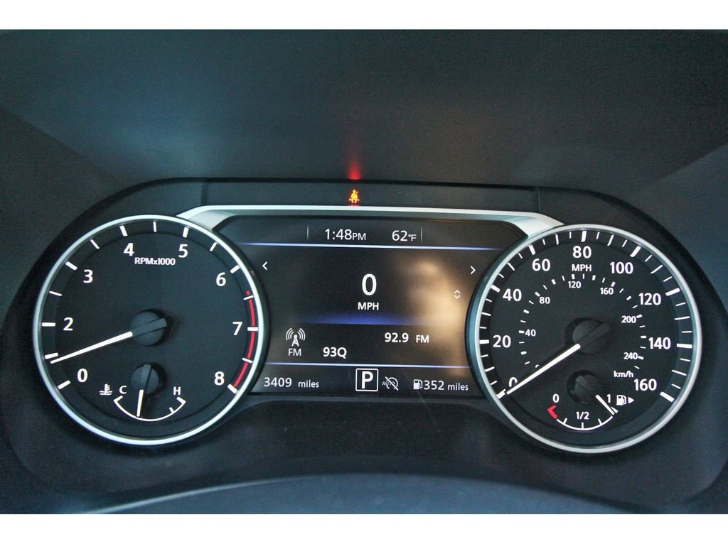 Used 2025 Nissan Sentra SV w/ All-Weather Package image 13