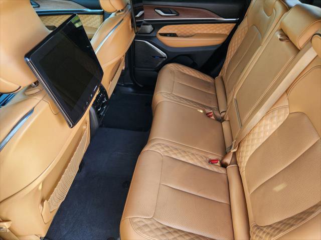 Certified 2023 Jeep Grand Cherokee Summit w/ Adv Protech Group IV image 43