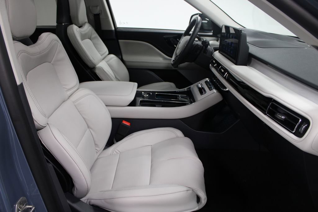New 2026 Lincoln Aviator Reserve image 26