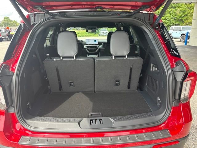 New 2026 Ford Explorer ST-Line RWD image 9