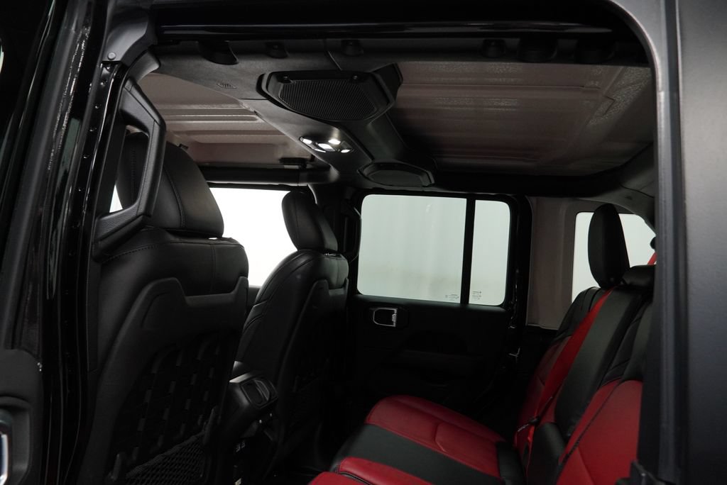 Certified 2023 Jeep Wrangler Unlimited Rubicon 4xe AWD/4WD image 24