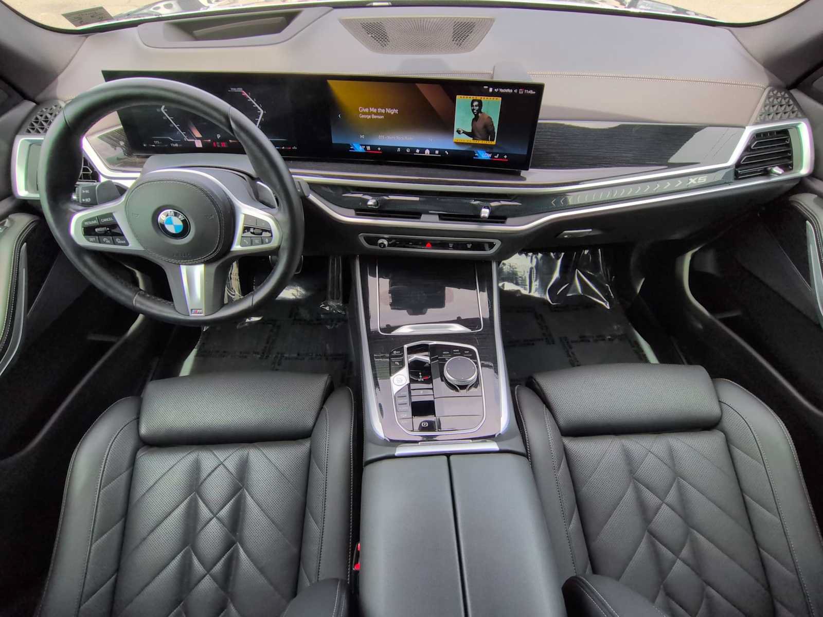 Used 2024 BMW X5 xDrive40i w/ M Sport Package AWD/4WD image 16