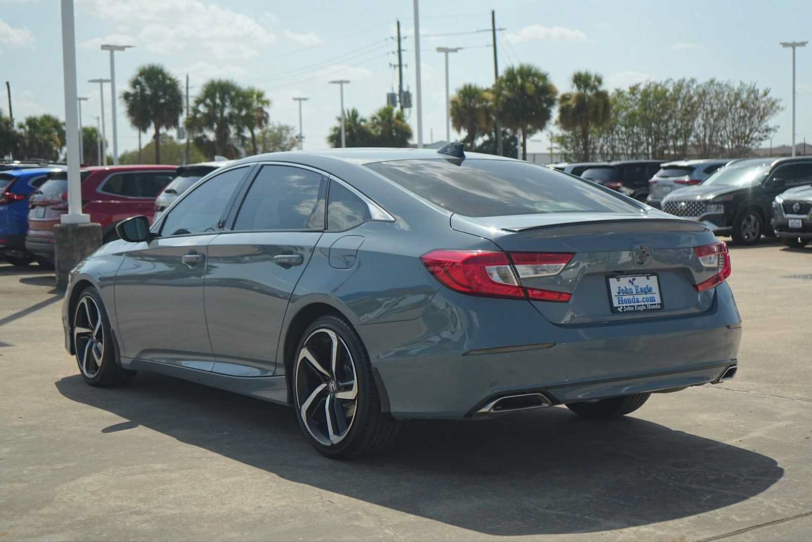 Used 2022 Honda Accord Sport image 4