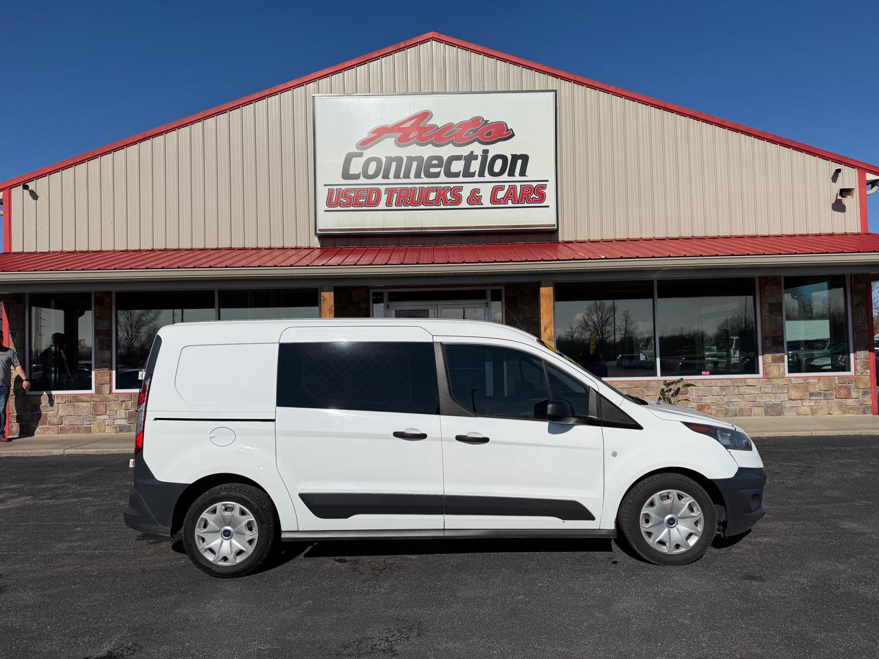 Used 2018 Ford Transit Connect XL image 3