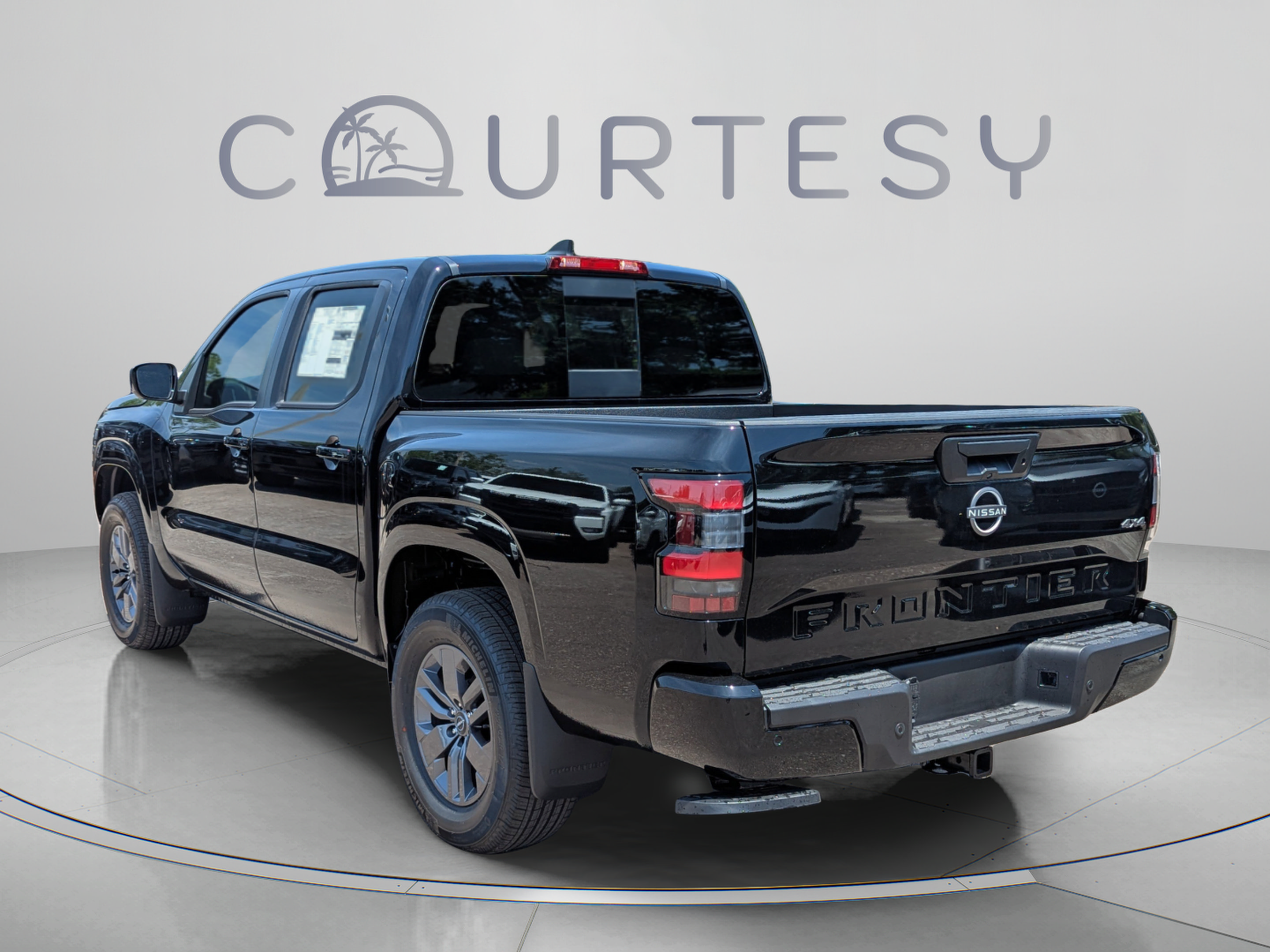 New 2026 Nissan Frontier SV w/ Tow Package AWD/4WD image 4