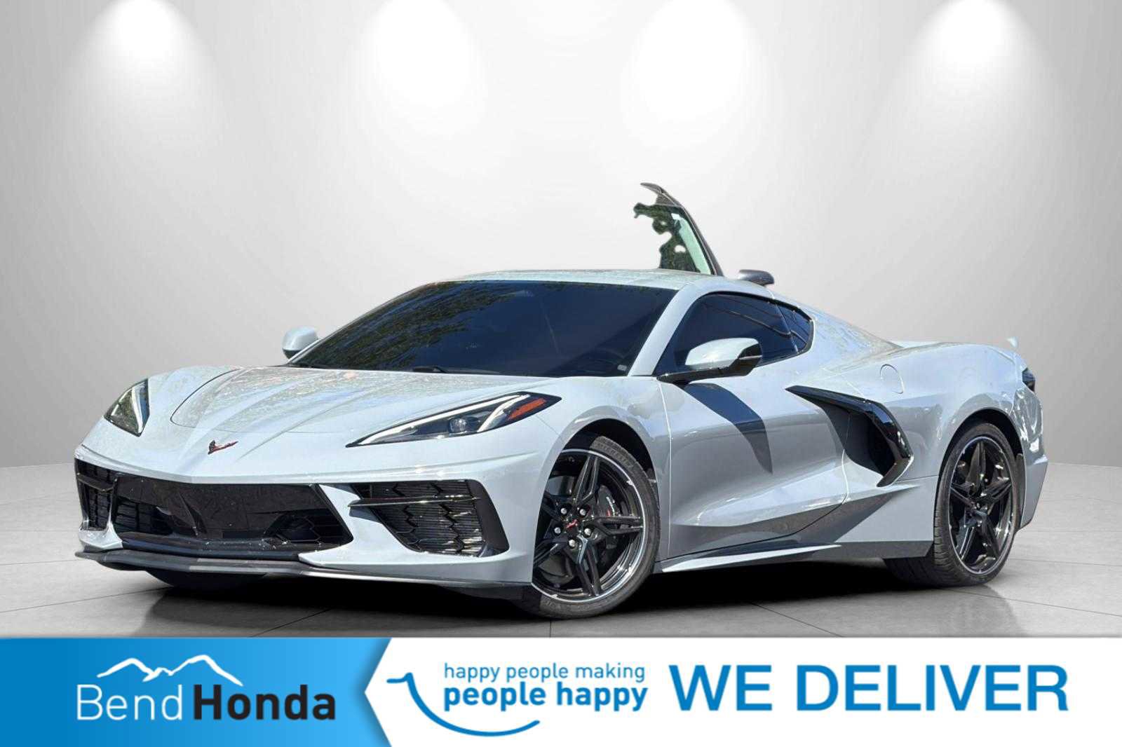 Used 2024 Chevrolet Corvette Stingray Coupe w/ Z51 Performance Package RWD image 1