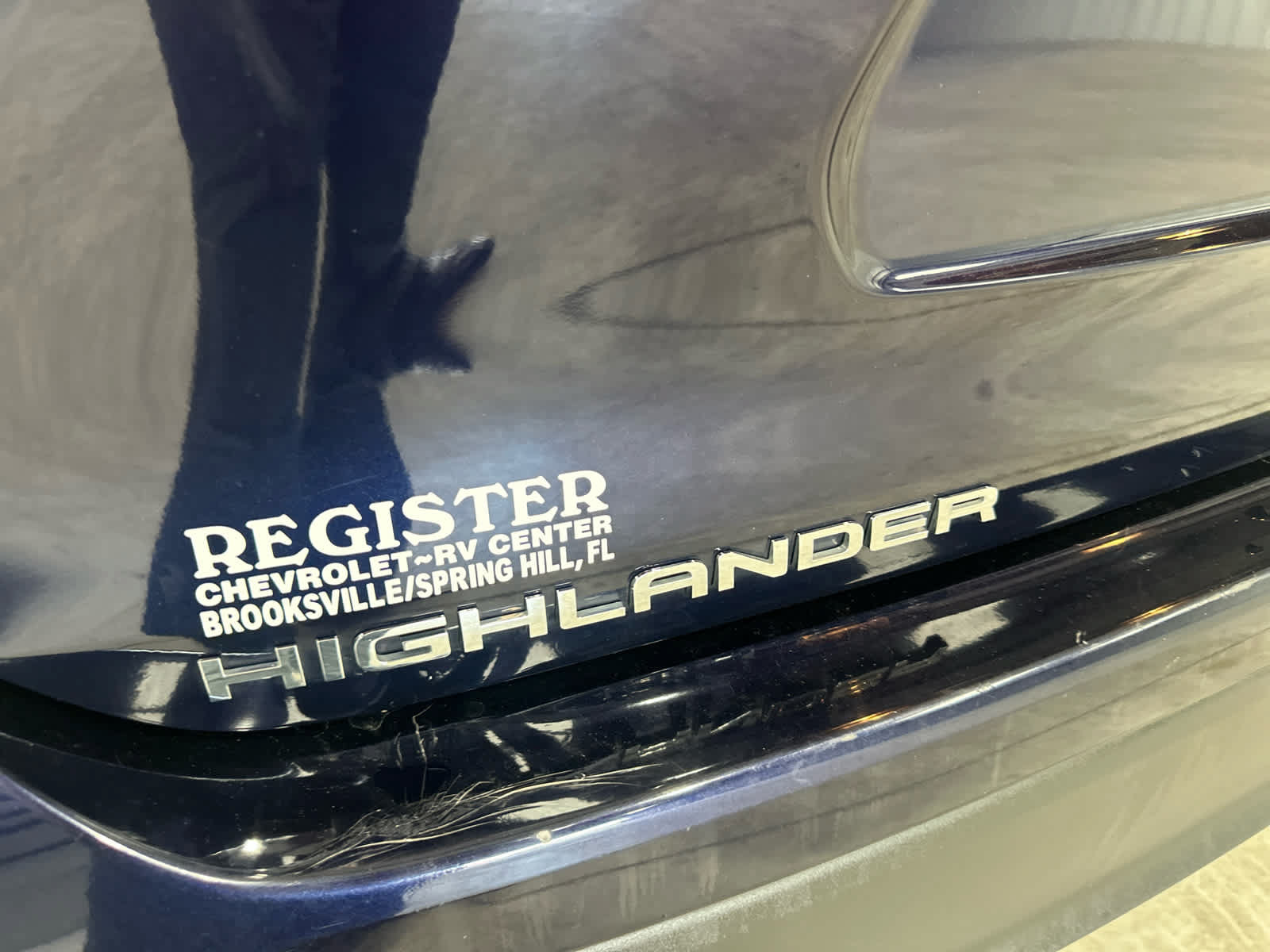 Used 2025 Toyota Highlander LE FWD image 10