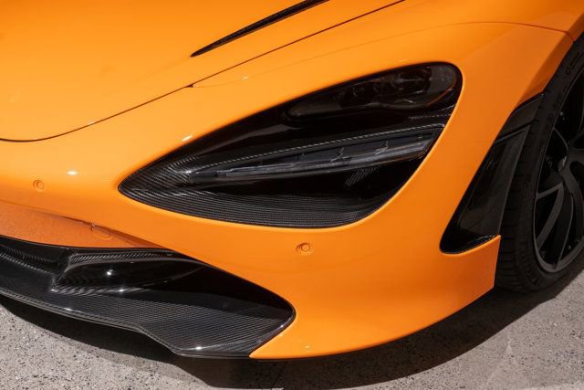 Used 2019 McLaren 720S Performance image 32