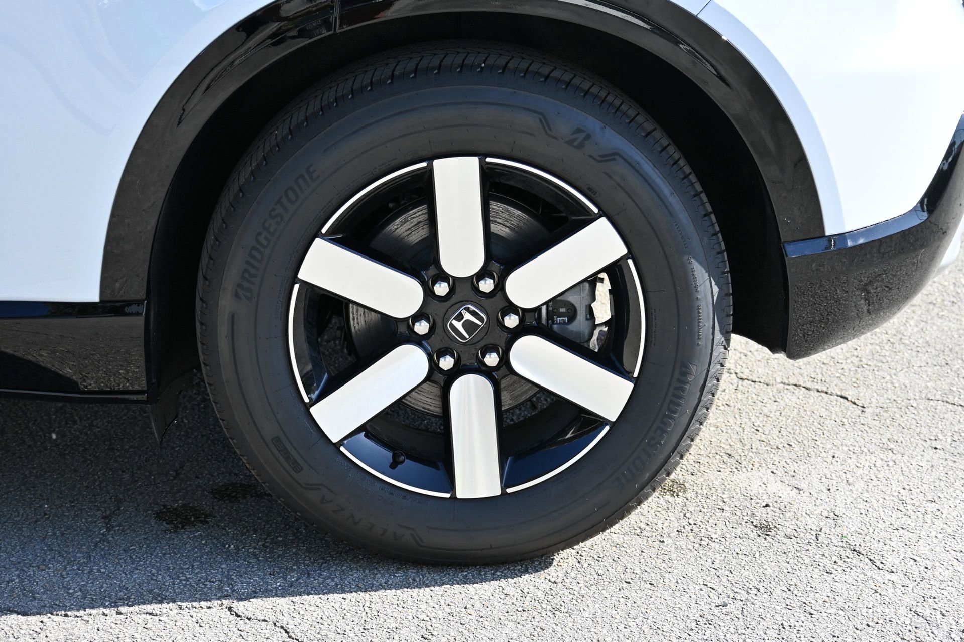 New 2026 Honda Prologue Touring image 36