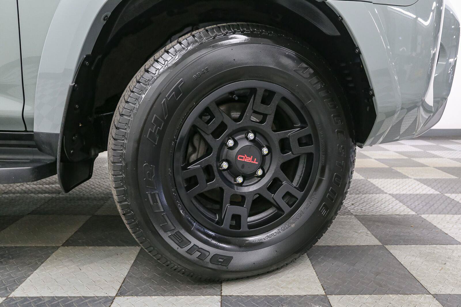 Certified 2023 Toyota 4Runner TRD Off-Road Premium w/ Off Road Premium Plus Package AWD/4WD image 15