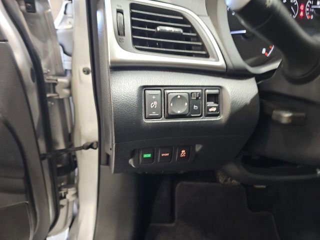 Used 2016 Nissan Sentra S FWD image 12