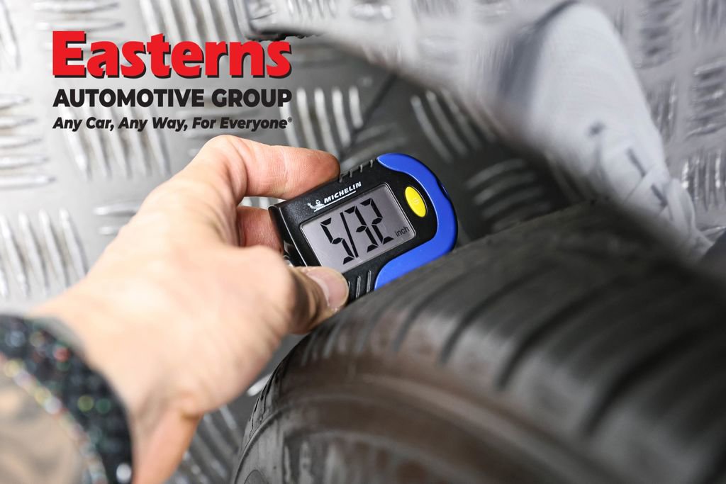 Used 2023 Tesla Model 3 Standard Range image 23