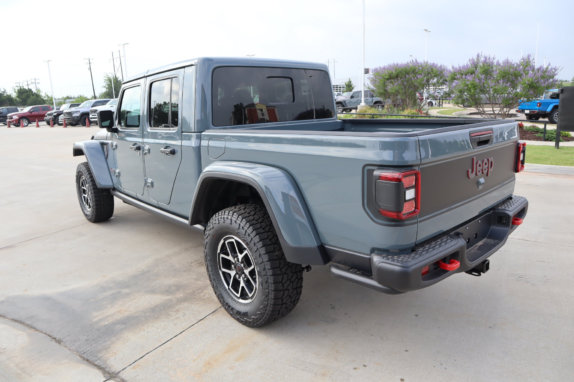 New 2026 Jeep Gladiator Rubicon AWD/4WD image 23