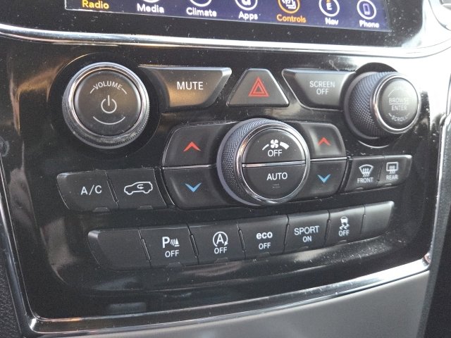 Used 2019 Jeep Grand Cherokee Limited image 6