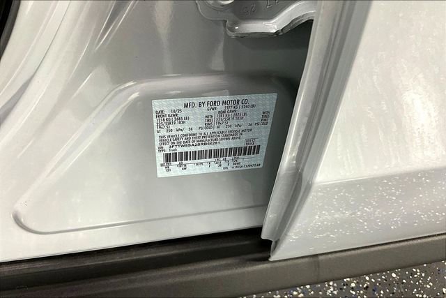 New 2025 Ford Maverick Lariat w/ Black Appearance Package image 8