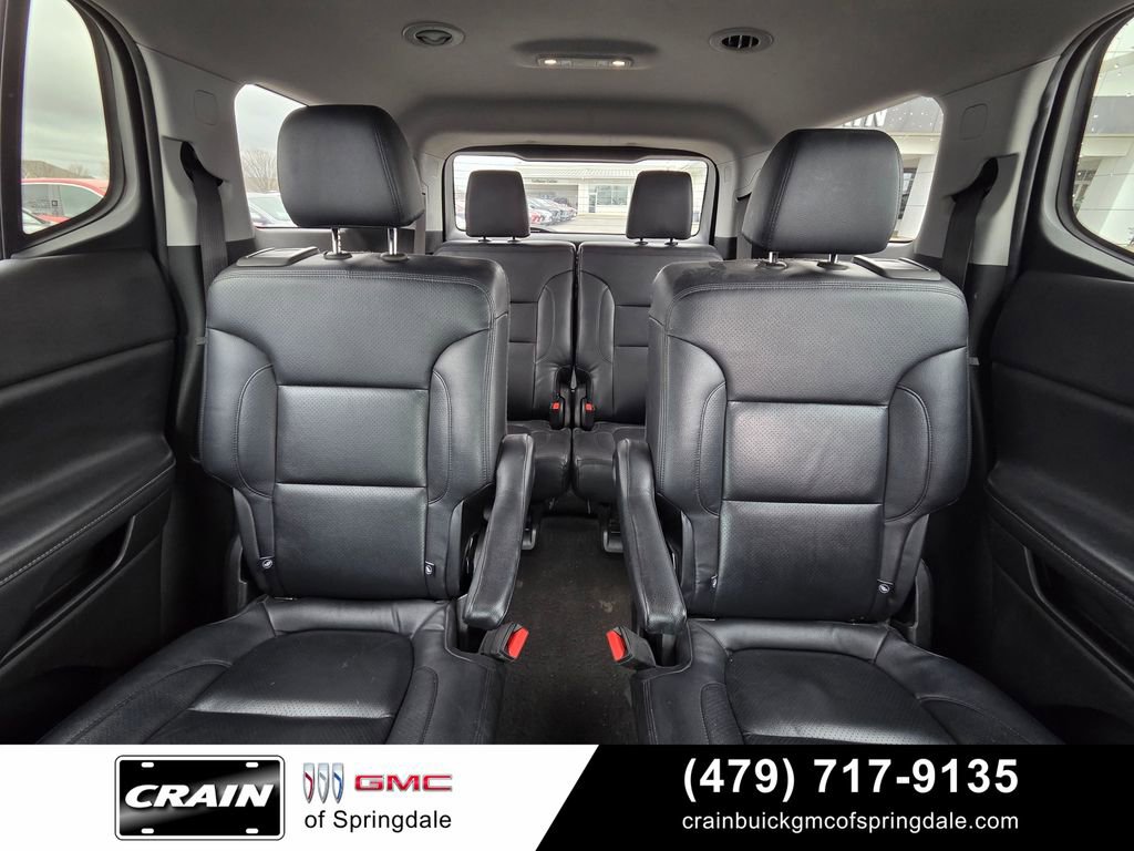 Used 2021 GMC Acadia SLE w/ Driver Convenience Package FWD image 29