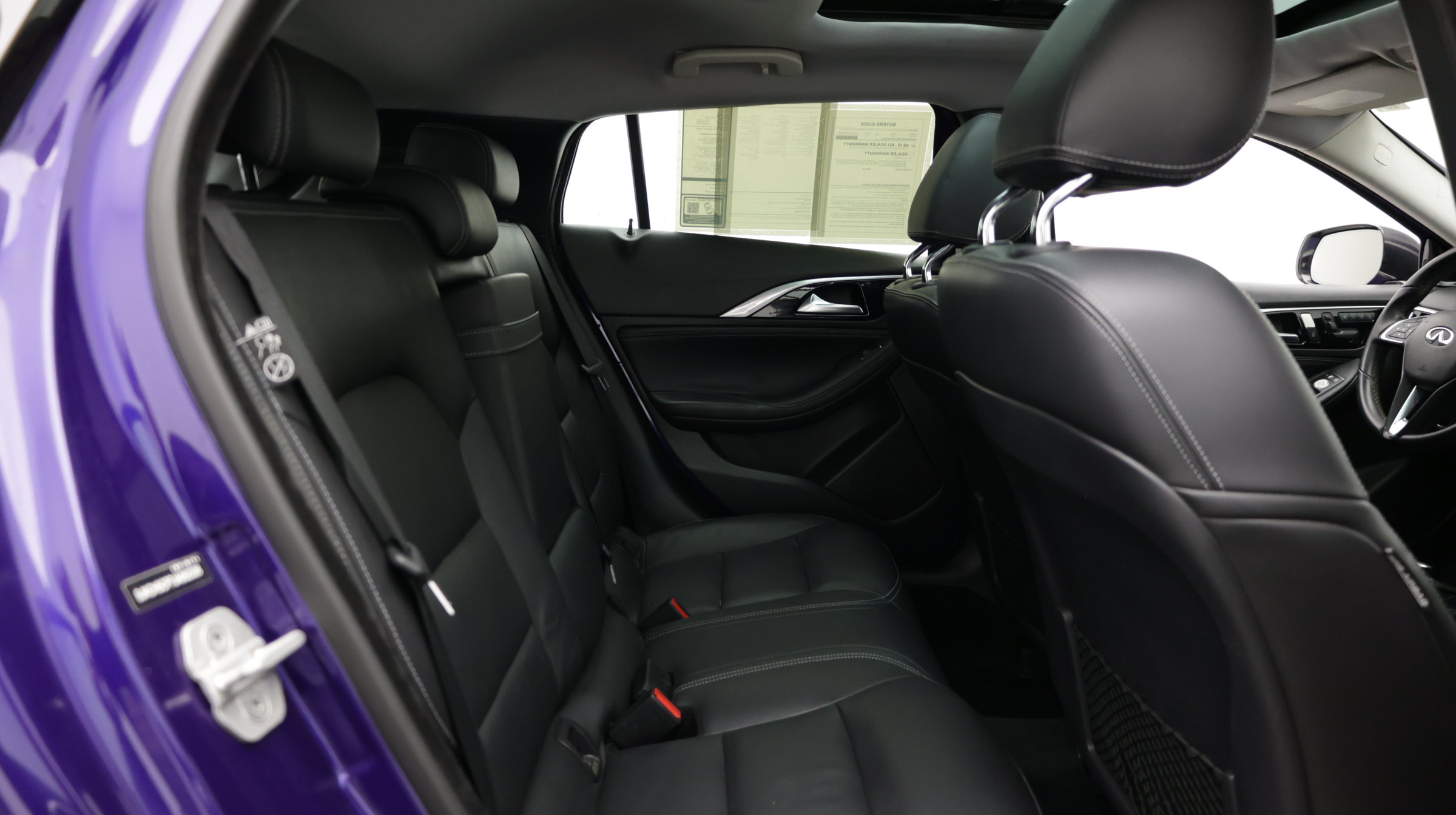 Used 2018 INFINITI QX30 Premium w/ Navigation Package FWD image 34