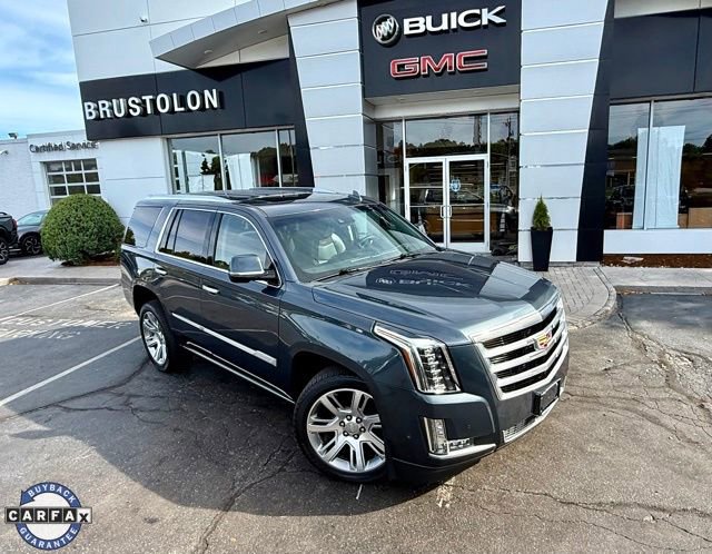 Used 2020 Cadillac Escalade Premium Luxury image 2