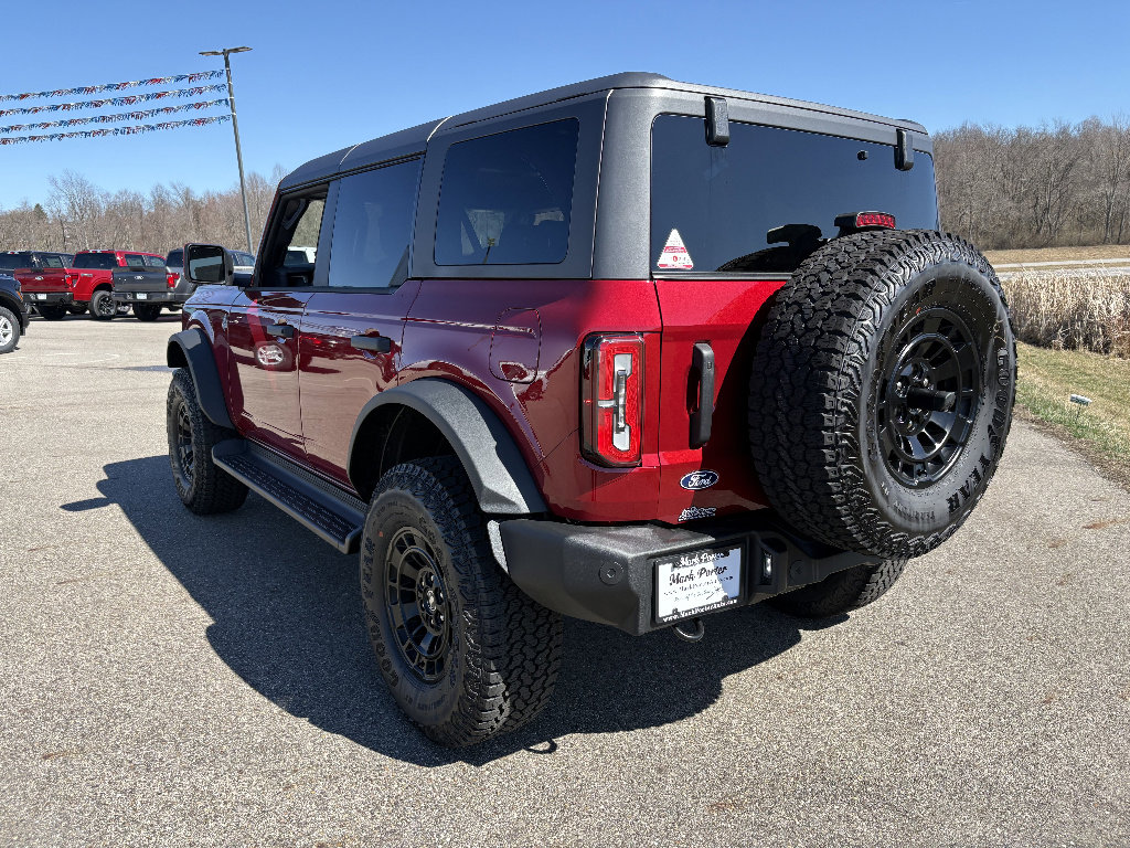 New 2026 Ford Bronco Outer Banks w/ Sasquatch Package image 3