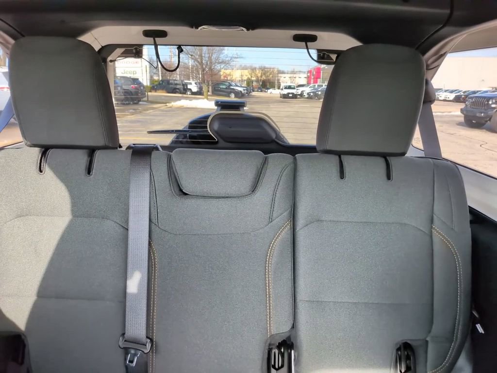 New 2026 Jeep Wrangler Sport S image 34