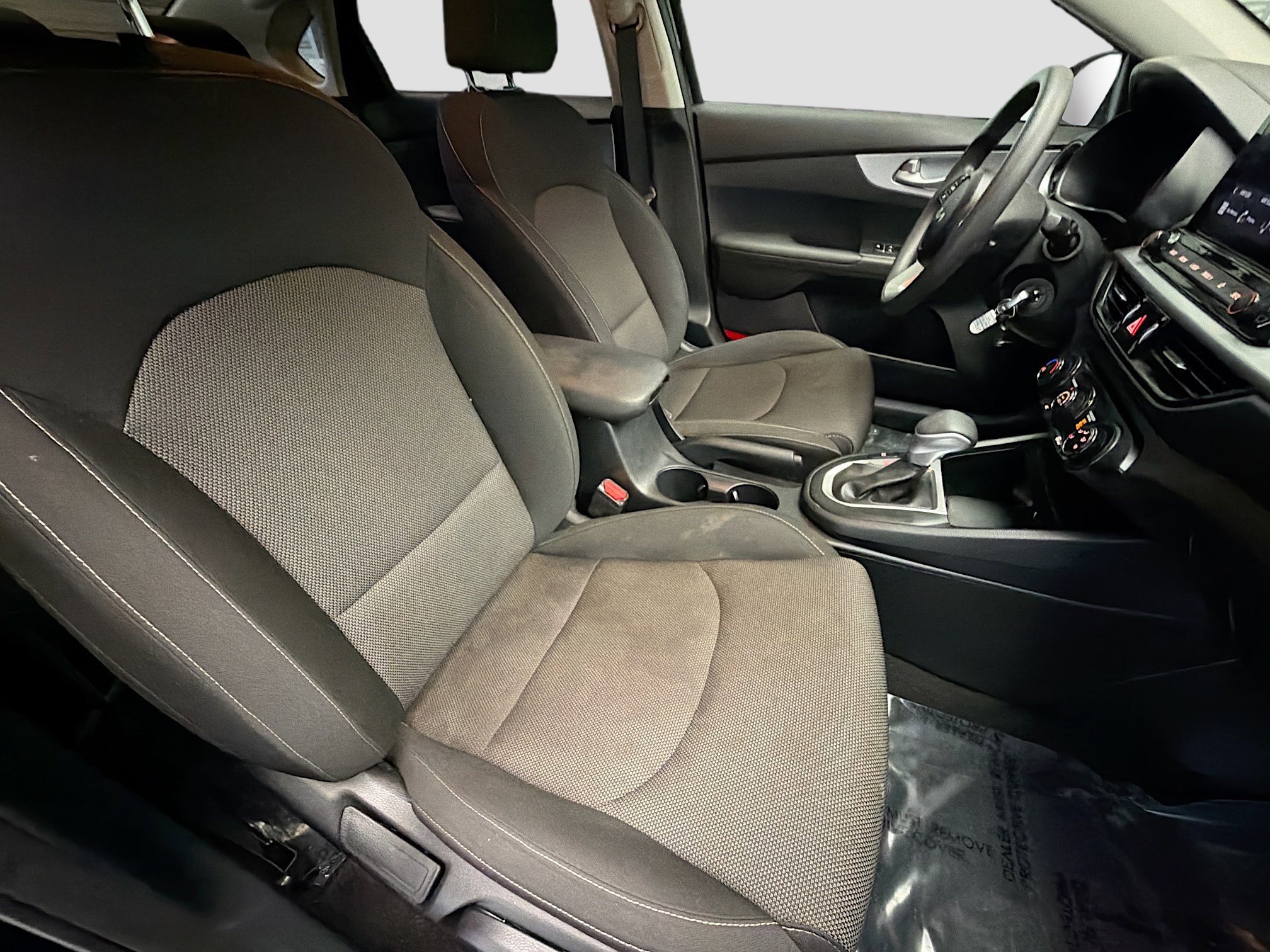 Used 2024 Kia Forte LXS w/ LXS Technology Package image 15