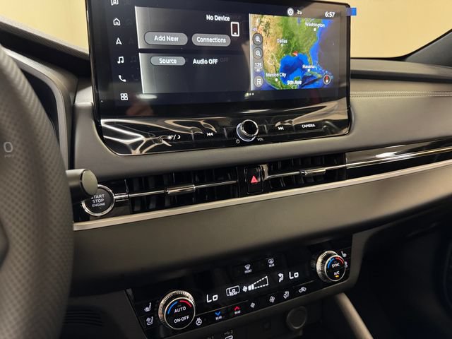 New 2026 Mitsubishi Outlander SEL Black Edition FWD image 14