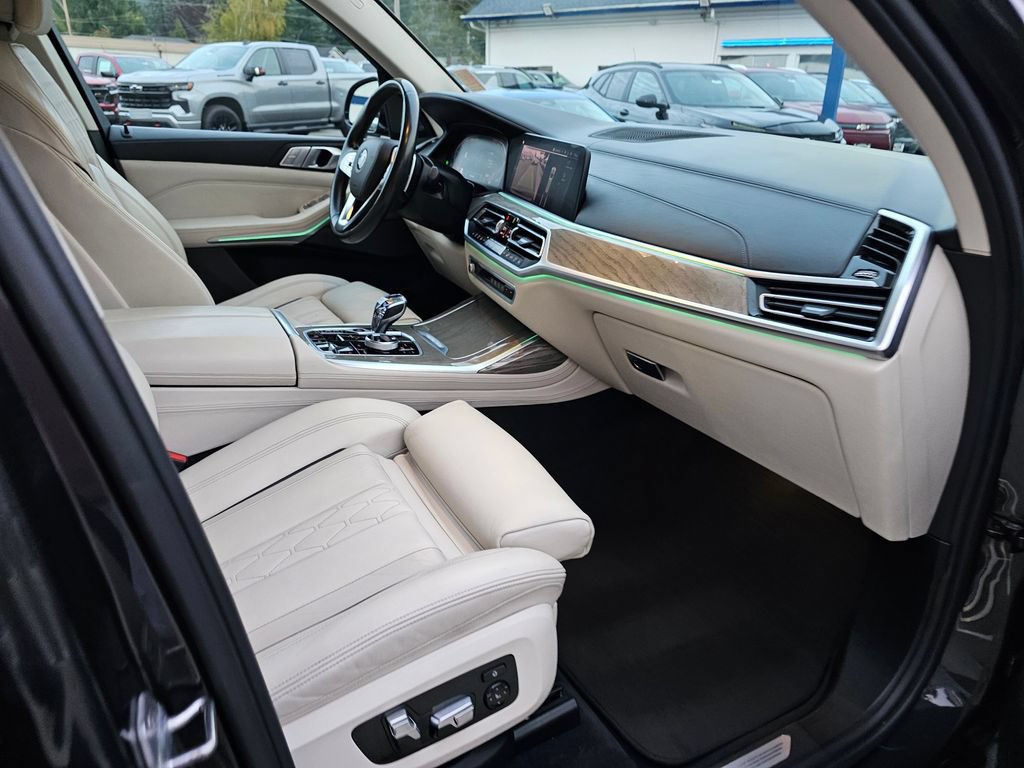 Used 2020 BMW X7 xDrive40i AWD/4WD image 12